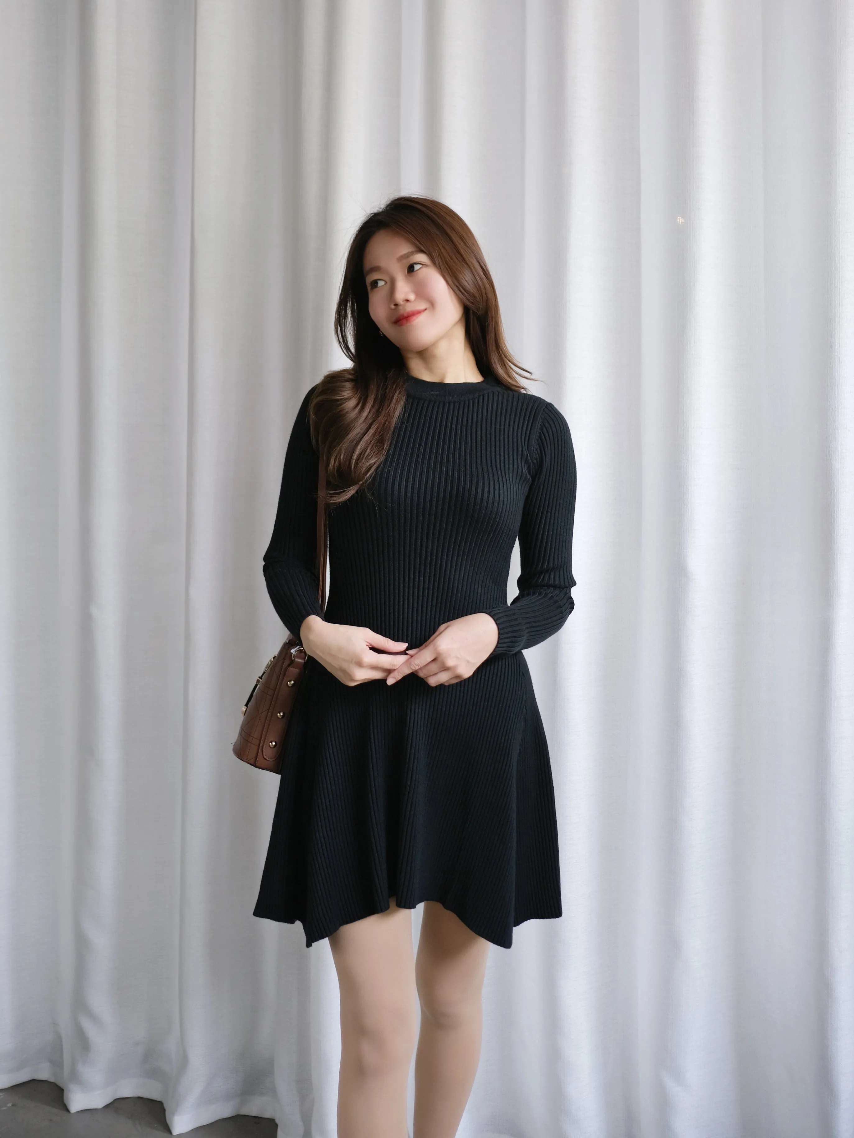 ACEWIN Long Sleeve Asymmetrical Knit Dress (Free Size) 703255