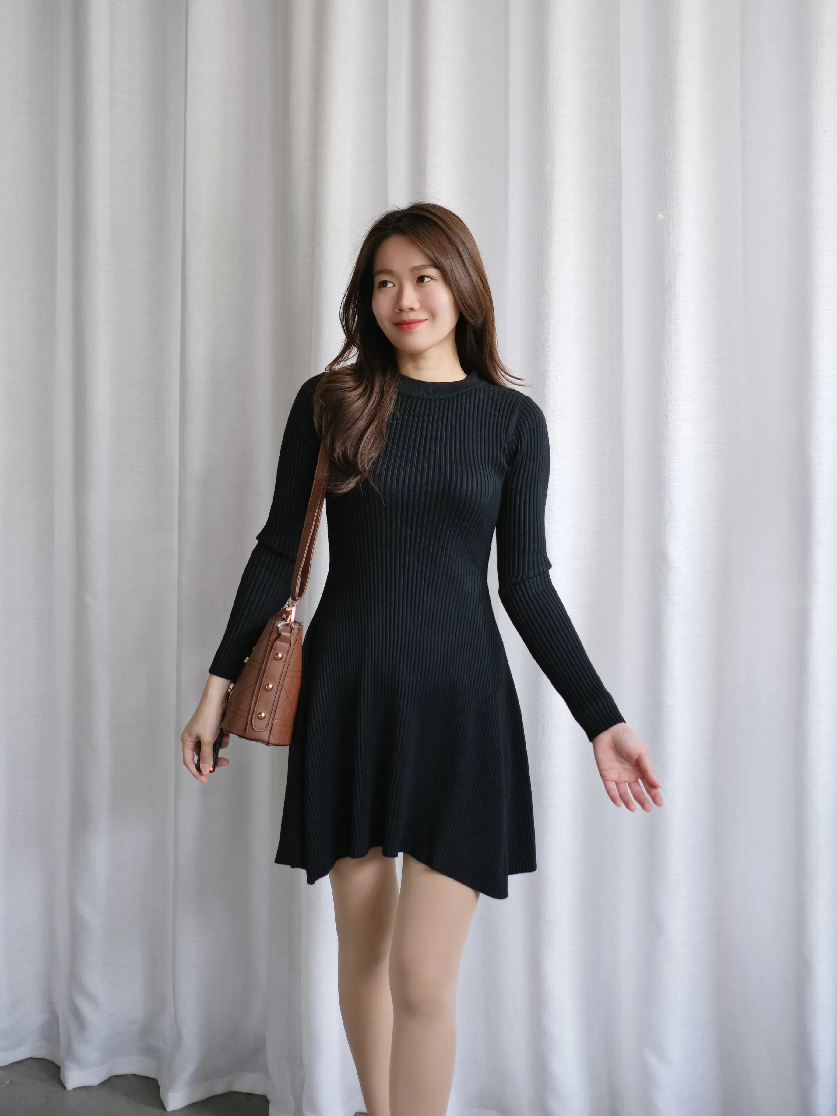 ACEWIN Long Sleeve Asymmetrical Knit Dress (Free Size) 703255