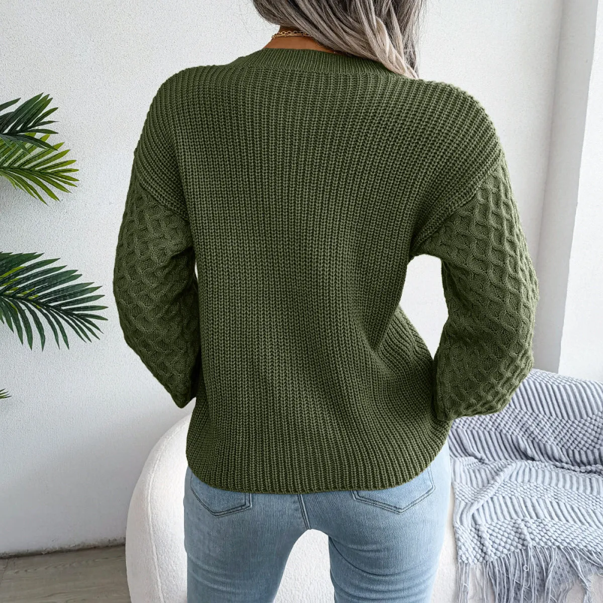 Solid Cable Knit Sleeve Round Neck Sweater