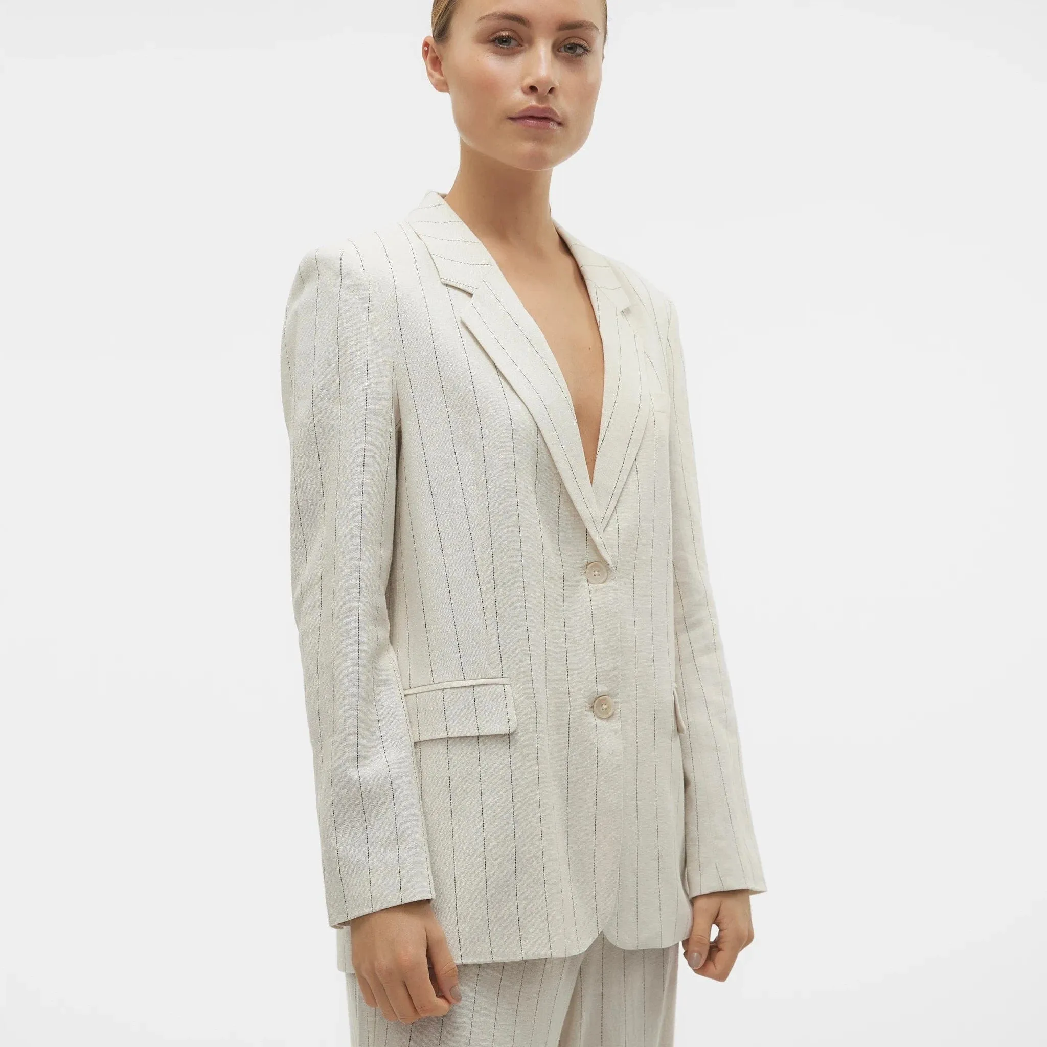 Vero Moda Loose Pinstripe Linin Blazer In Oatmeal